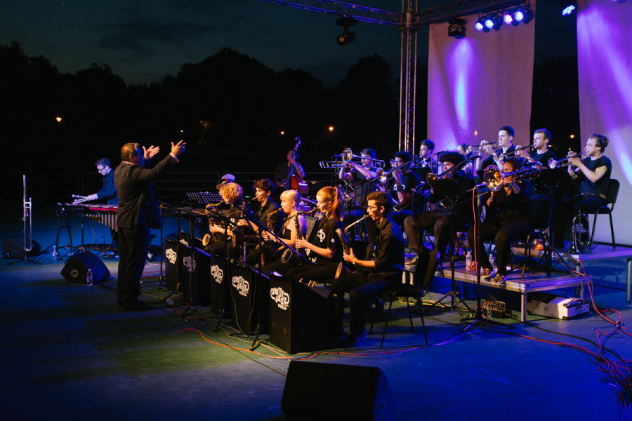 JM Jazz World Orchestra fotografija.jpg